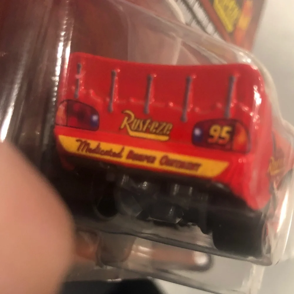 Pixar Cars Lightning McQueen Toy Car